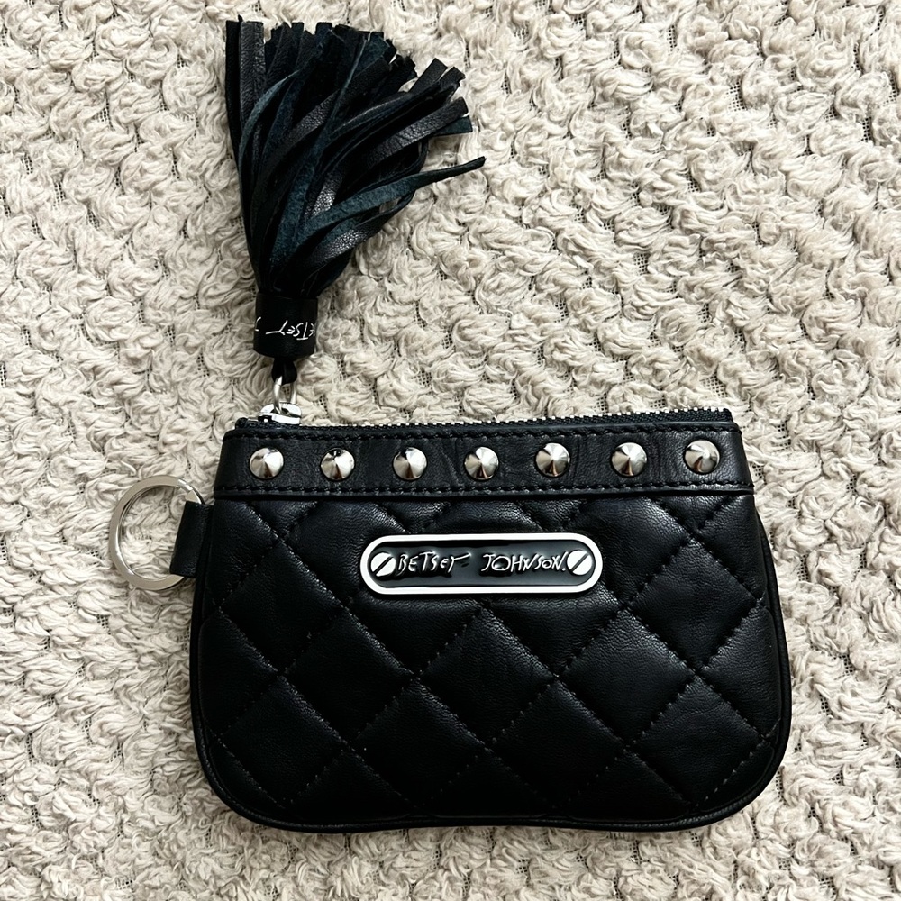 Women’s Black Leather Wallet